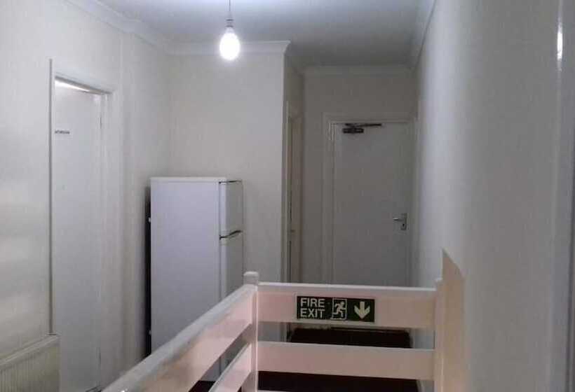 هتل Haven House