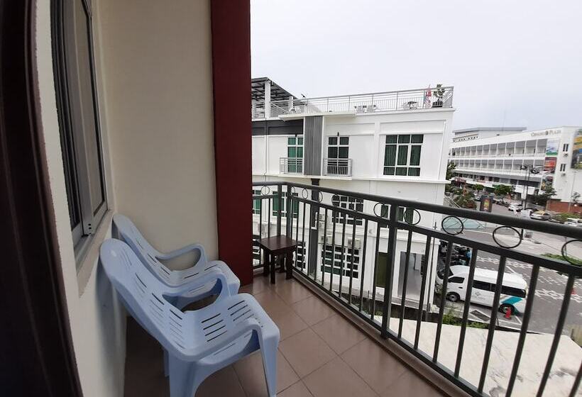 هتل Paretto Seaview