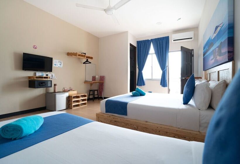هتل Paretto Seaview