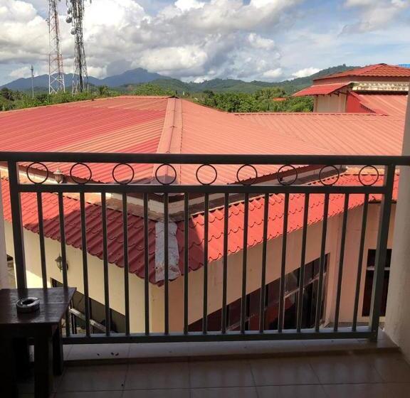هتل Paretto Seaview