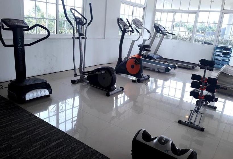 هتل Yoho Taskans Villa