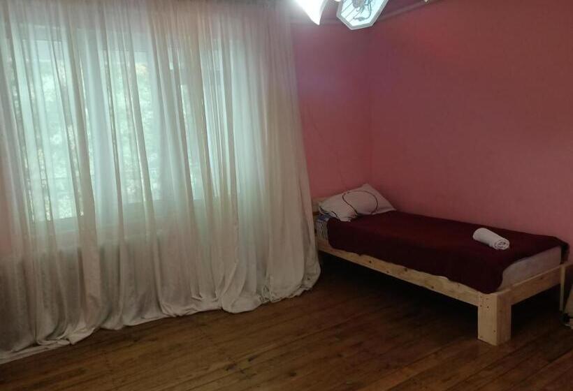 Krone Hostel