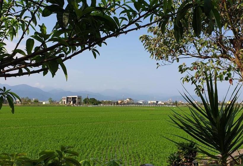 استراحتگاه Beauty Monroe B&b 可包棟 150吋投影 唱歌 夏日玩水 烤肉 電動麻將