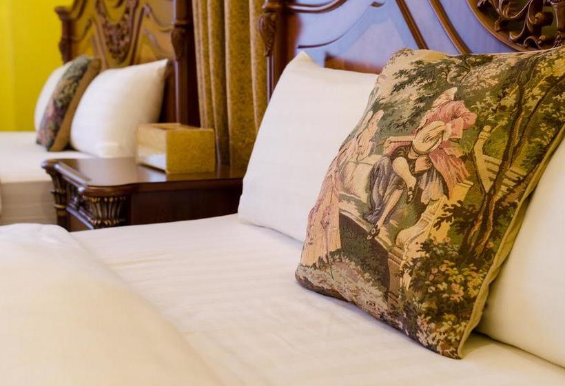 استراحتگاه Beauty Monroe B&b 可包棟 150吋投影 唱歌 夏日玩水 烤肉 電動麻將