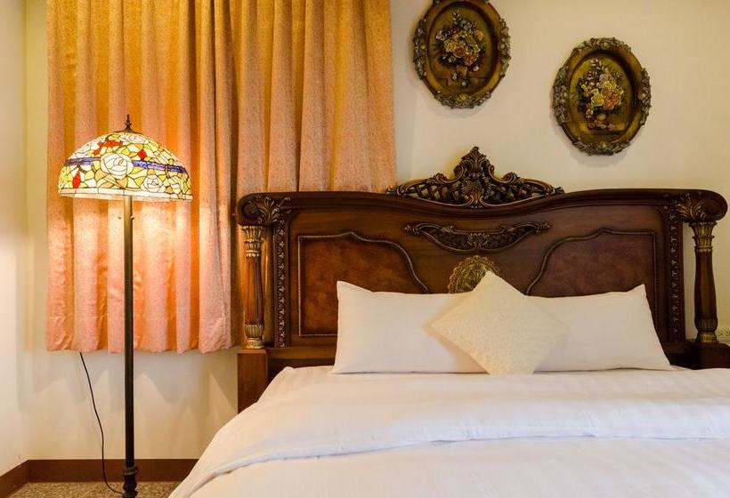 استراحتگاه Beauty Monroe B&b 可包棟 150吋投影 唱歌 夏日玩水 烤肉 電動麻將