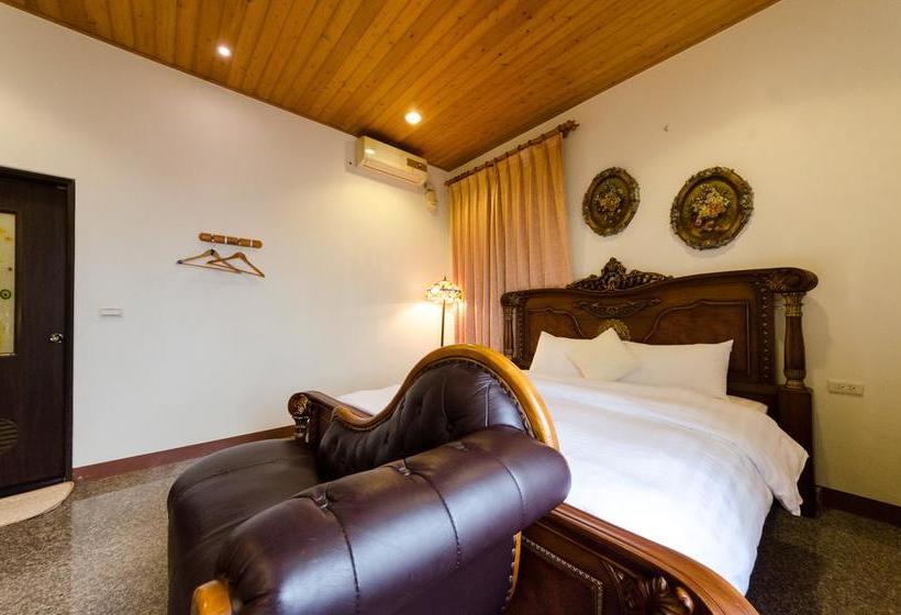 استراحتگاه Beauty Monroe B&b 可包棟 150吋投影 唱歌 夏日玩水 烤肉 電動麻將