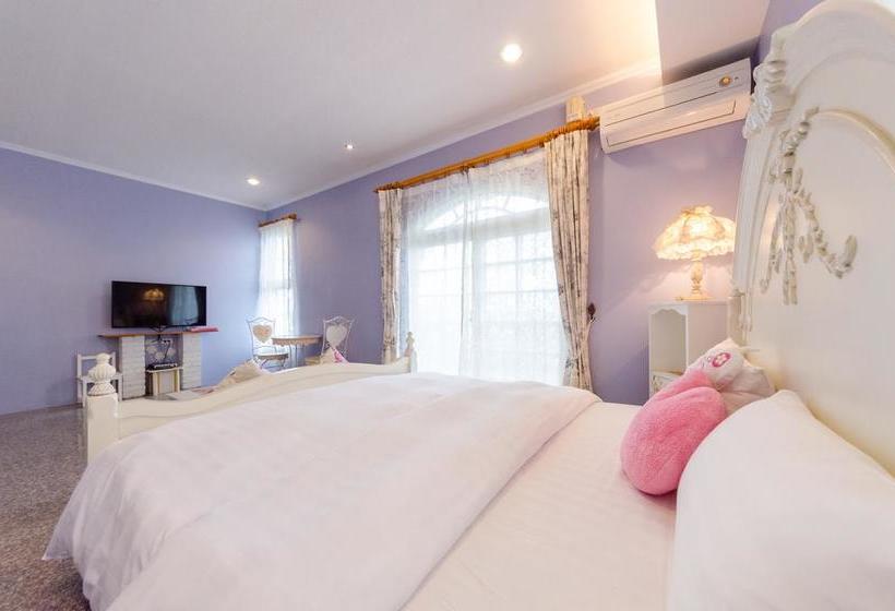 استراحتگاه Beauty Monroe B&b 可包棟 150吋投影 唱歌 夏日玩水 烤肉 電動麻將