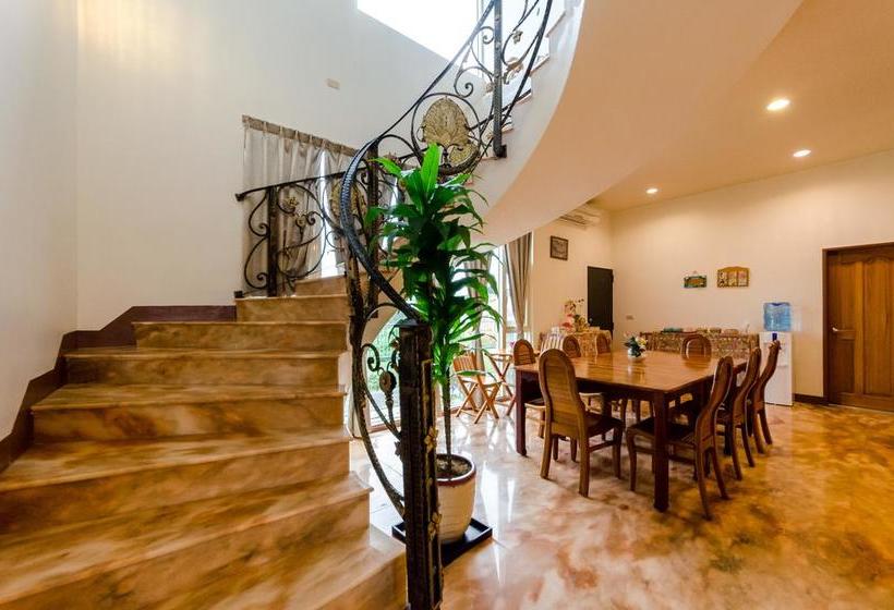 استراحتگاه Beauty Monroe B&b 可包棟 150吋投影 唱歌 夏日玩水 烤肉 電動麻將