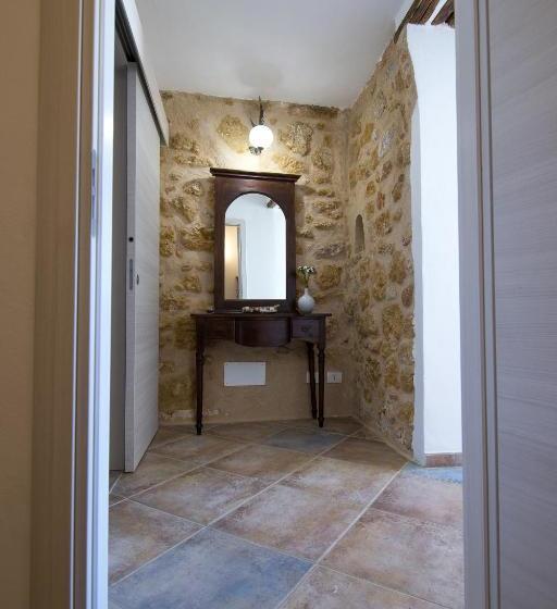 تختخواب و صبحانه Assabinidica