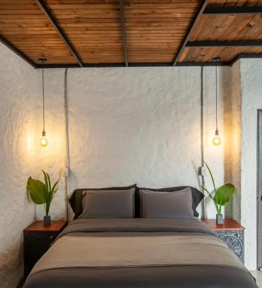 تختخواب و صبحانه Colores De La Sierra