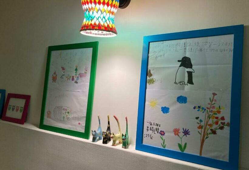 تختخواب و صبحانه Feng Su