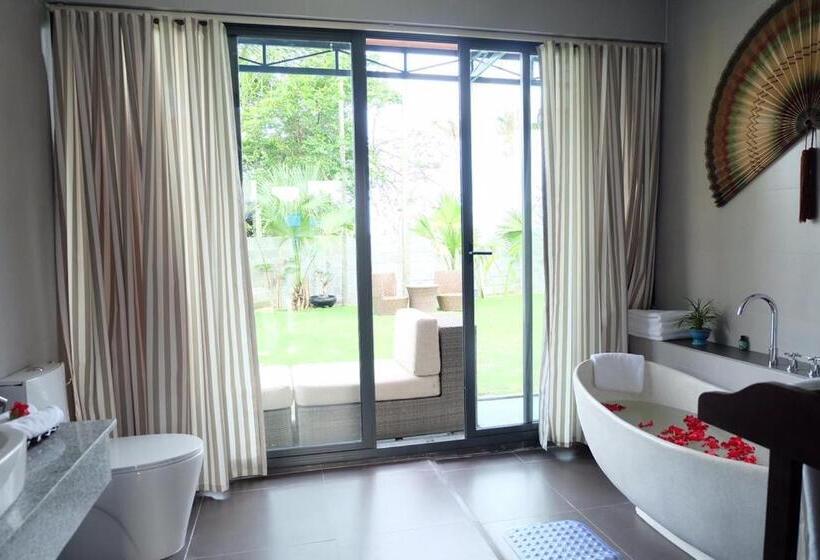 تختخواب و صبحانه Lavini Hoian Boutique Villa