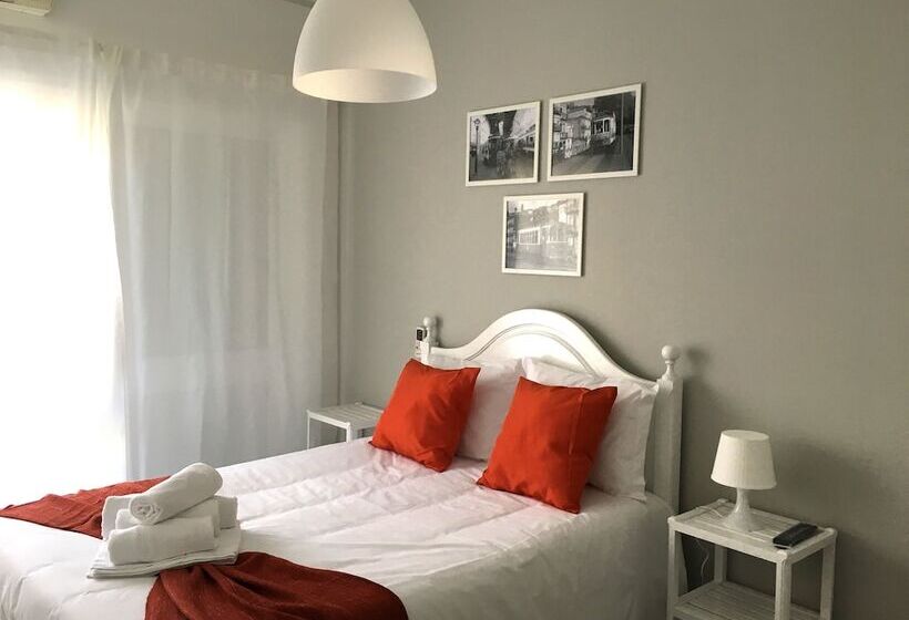 مبيت وإفطار Mirandesa Guesthouse