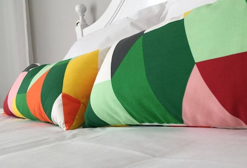 مبيت وإفطار Mirandesa Guesthouse