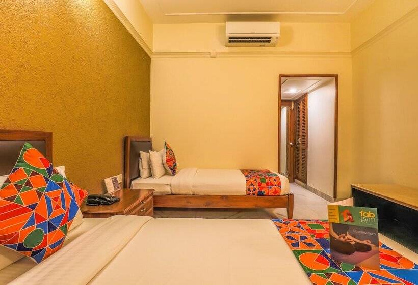 Fabhotel Sheronz Piccadily Chowk