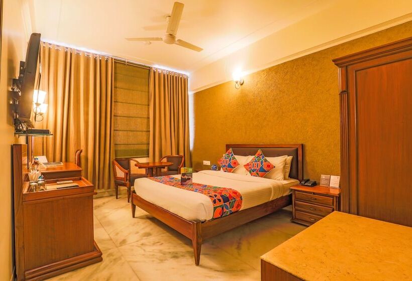 Fabhotel Sheronz Piccadily Chowk