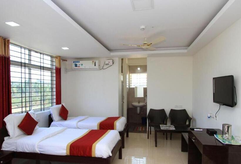 Отель Oyo Rooms Bidadi