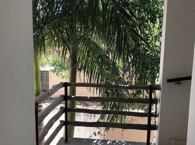 هاستل Hostal Urbano