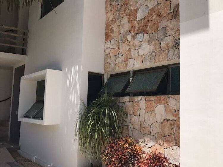 هاستل Hostal Urbano