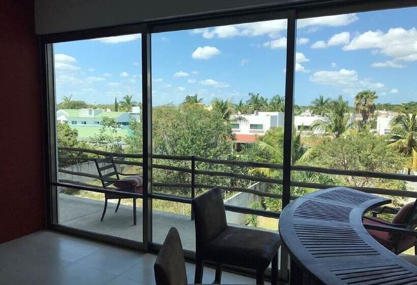 هاستل Hostal Urbano