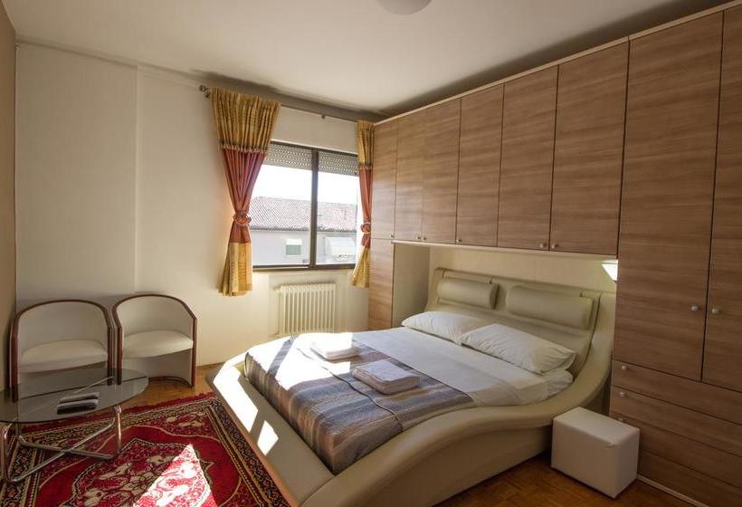 تختخواب و صبحانه Dreambnb
