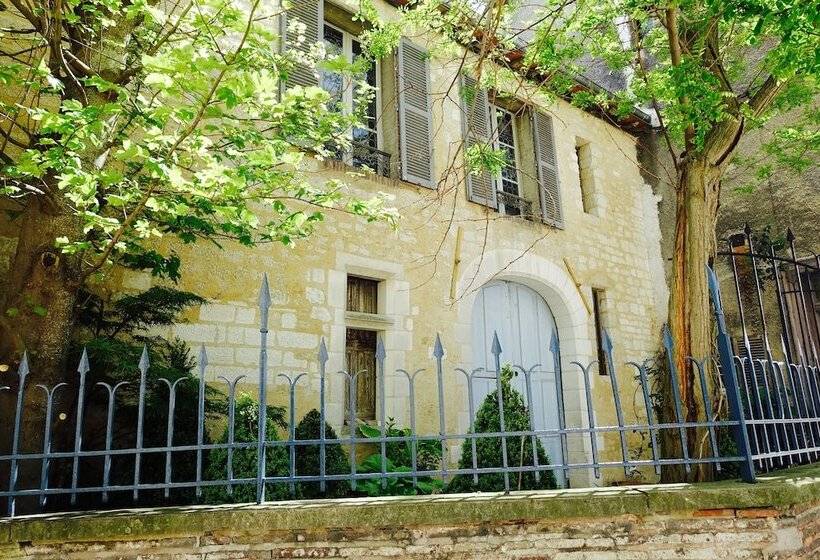 تختخواب و صبحانه Le Jardin De La Cathédrale