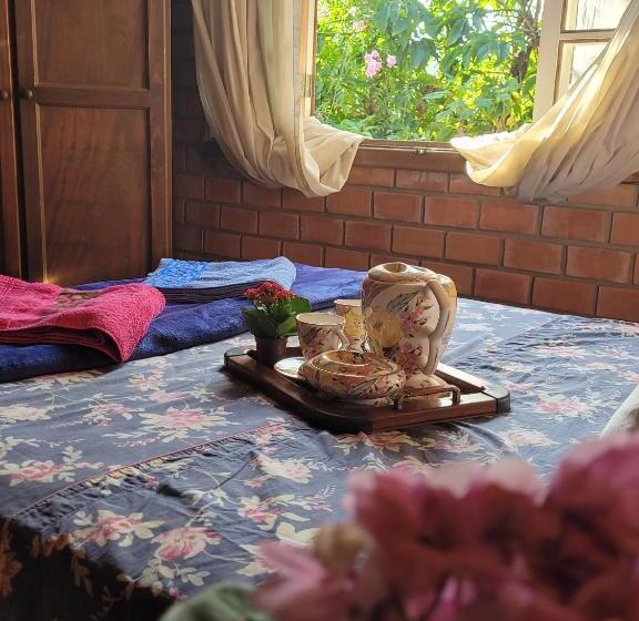 تختخواب و صبحانه Pousada Villa Morena