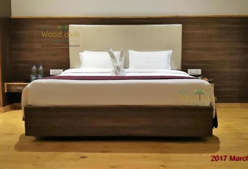 فندق Arcot Woodlands
