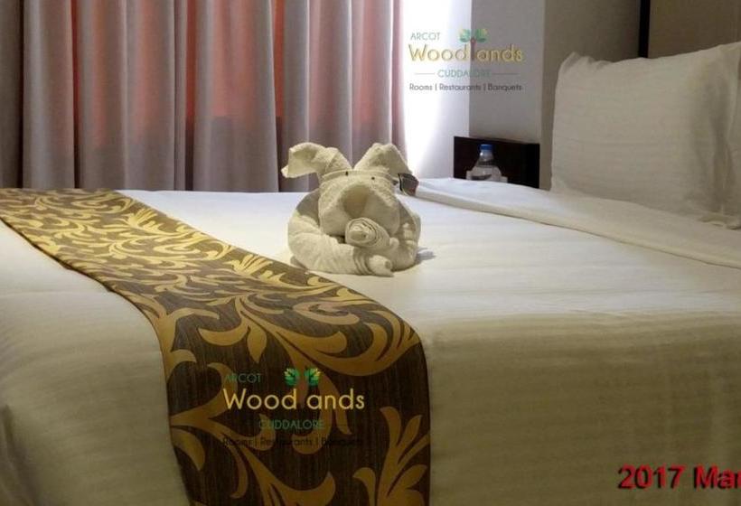 فندق Arcot Woodlands