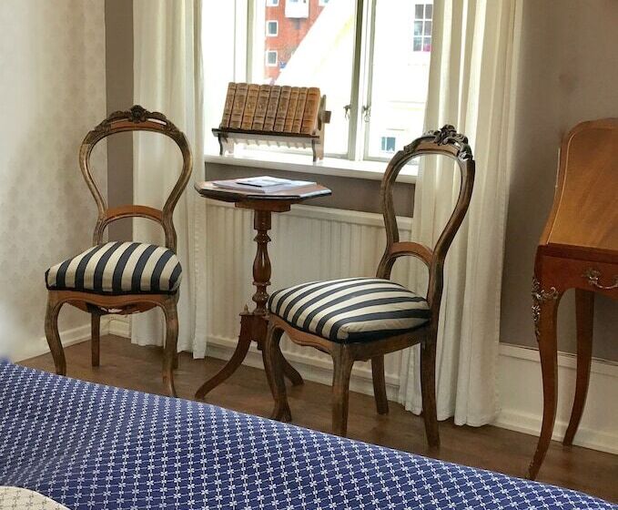 בית מלון כפרי L Viking