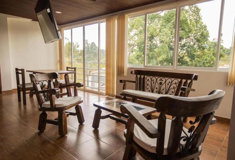 هتل Campestre La Posada Del Rancho