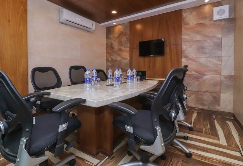 Fotos del hotel Treebo Beeu Guest House:  21