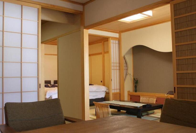 ریوکان Hanaichi