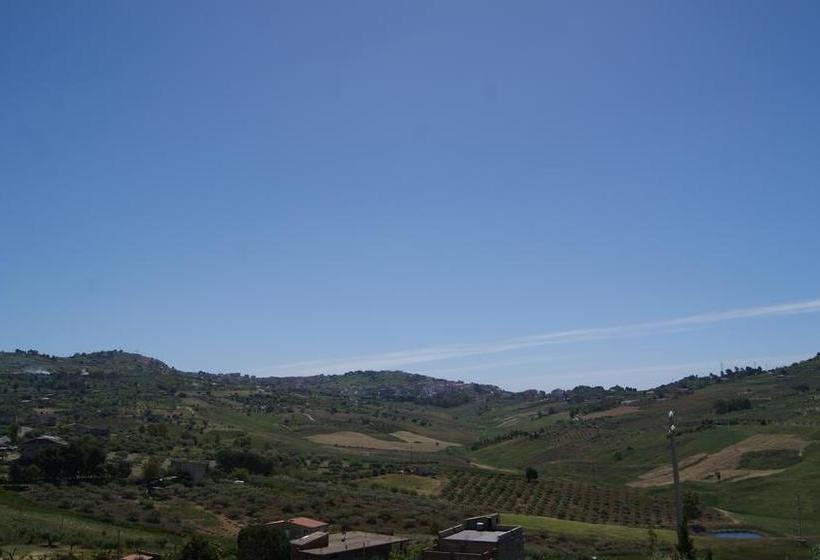 تختخواب و صبحانه Magna Grecia