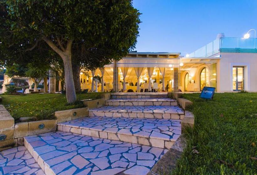 Отель Augustus Resort