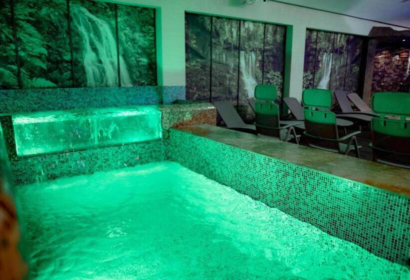 Helios Hotel & Spa