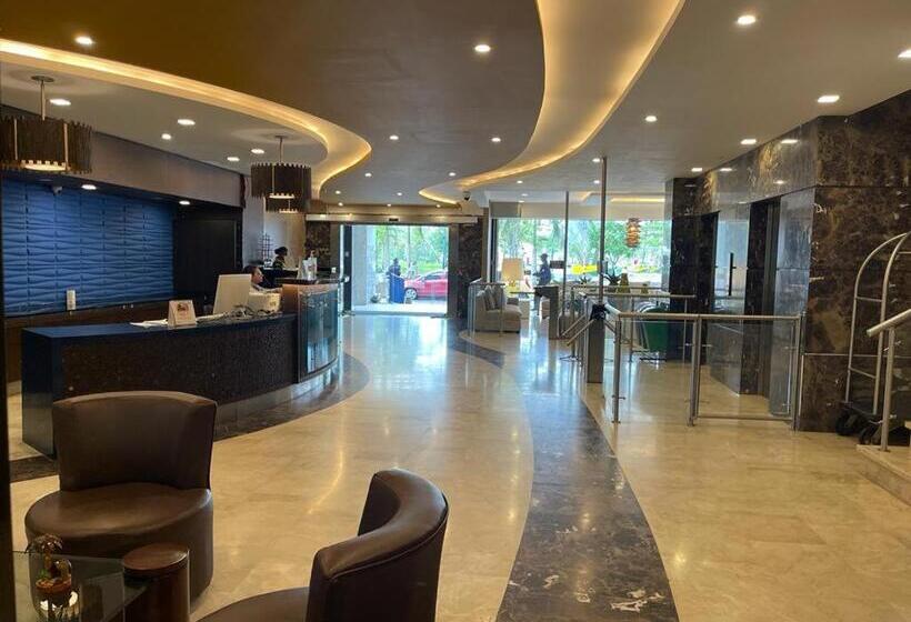 هتل Torre Mar