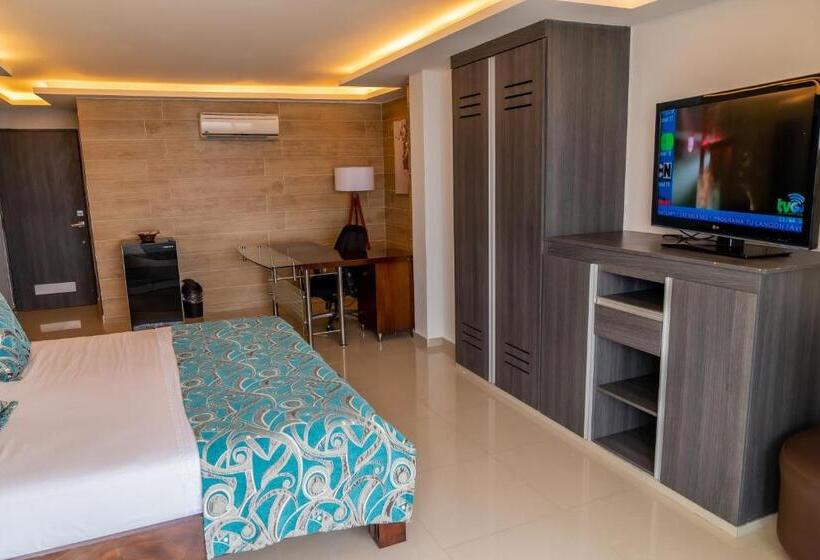 هتل Torre Mar
