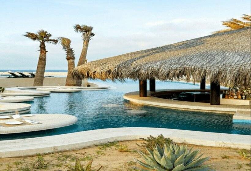 استراحتگاه Grand Solmar The Residences
