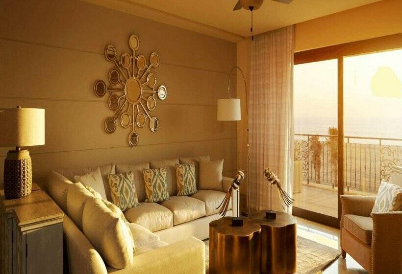 استراحتگاه Grand Solmar The Residences