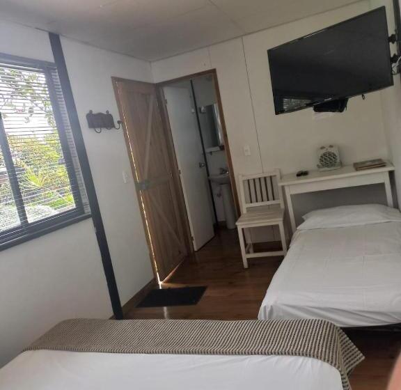 هاستل Star Center Hotel Boutique, Centro De Entrenamiento Deportivo Y Conveniencias A Dos Pasos Del Aeropu