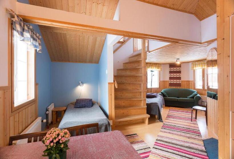 Bed and Breakfast Peltolan Luomutila