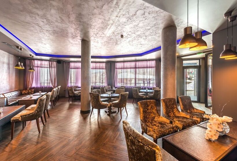 Fotos del hotel All Seasons Residence:  16