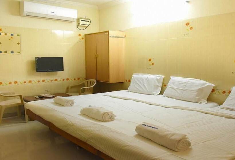 Hotelli Govind Heights