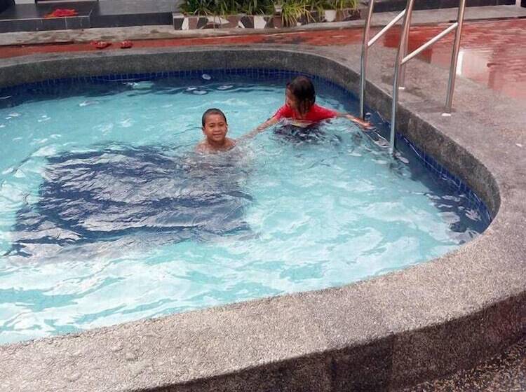 هتل Langkawi Anjung Villa