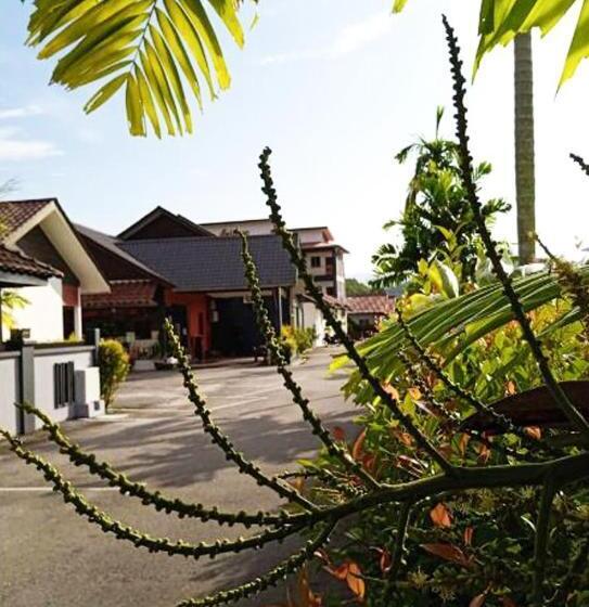 هتل Langkawi Anjung Villa