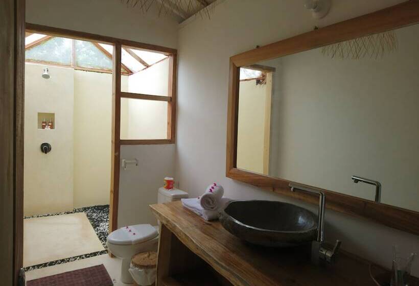 هتل Sari Gili Bungalow