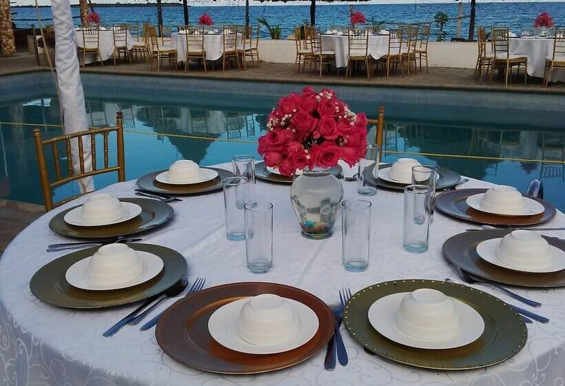 هتل Serene Beach Resort