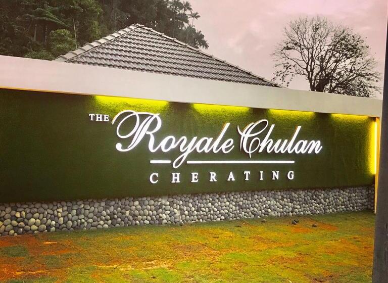 استراحتگاه Royale Chulan Cherating Villa