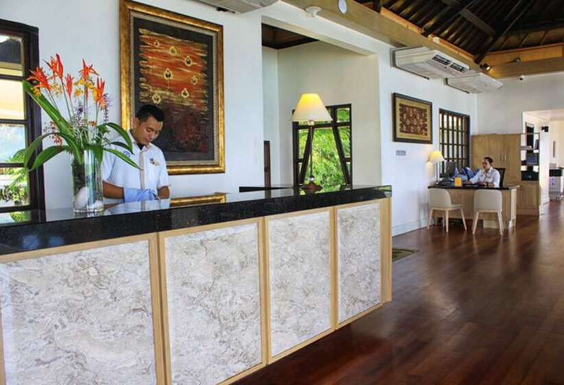 استراحتگاه Royale Chulan Cherating Villa